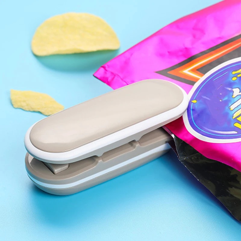 Hand Press Sealing Clip Mini H - огляд і ціна Food Packed Snacks