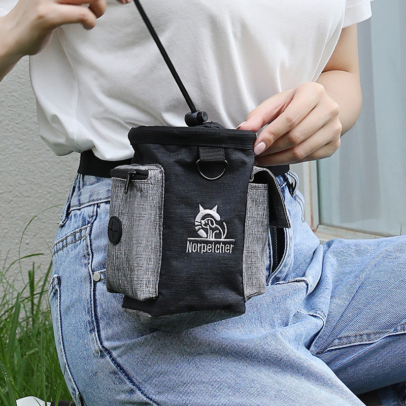 Pet Training Fanny Pack Walkin - огляд і ціна Food Packed Snacks